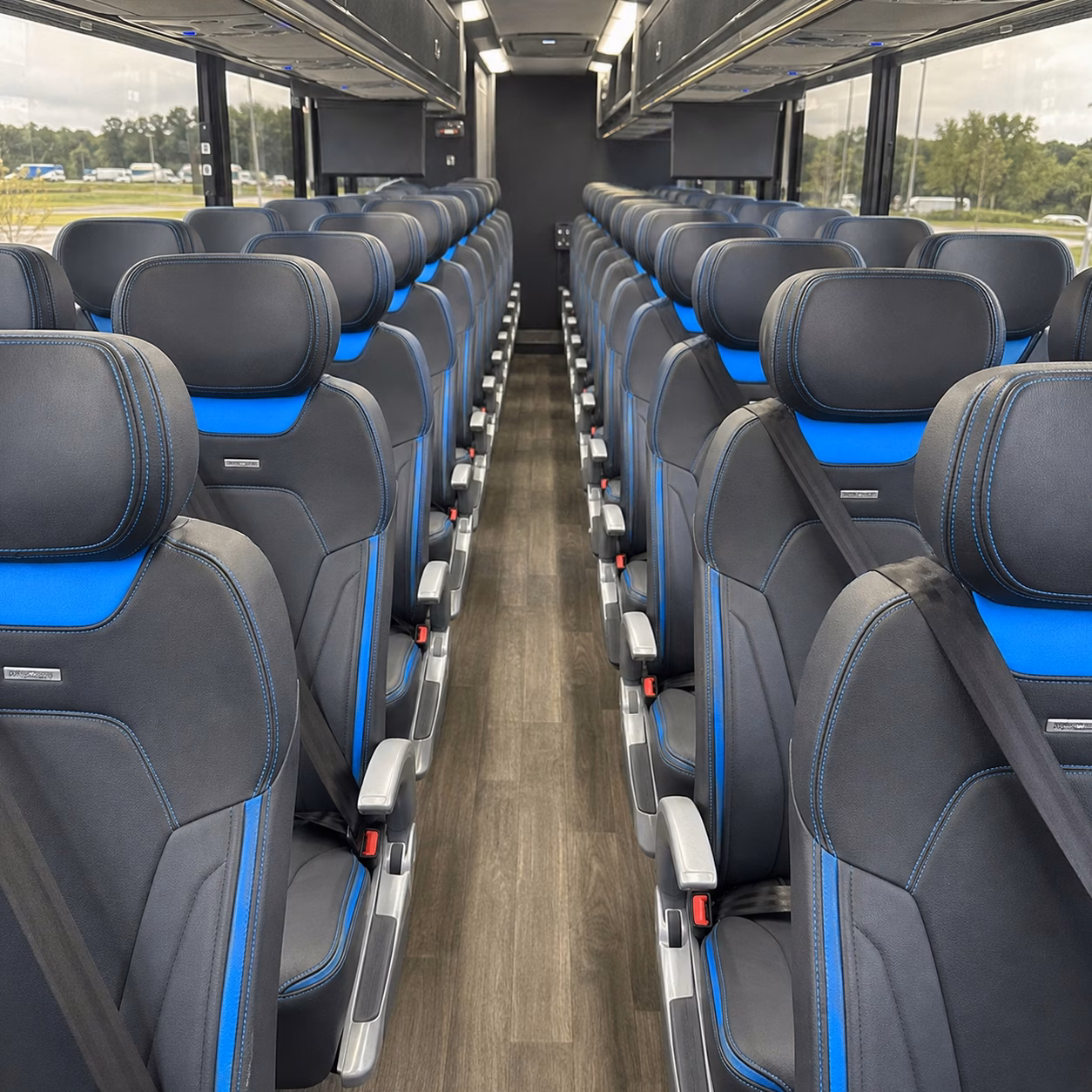 compare bus rental pricing in yakima online upfront and in minutes