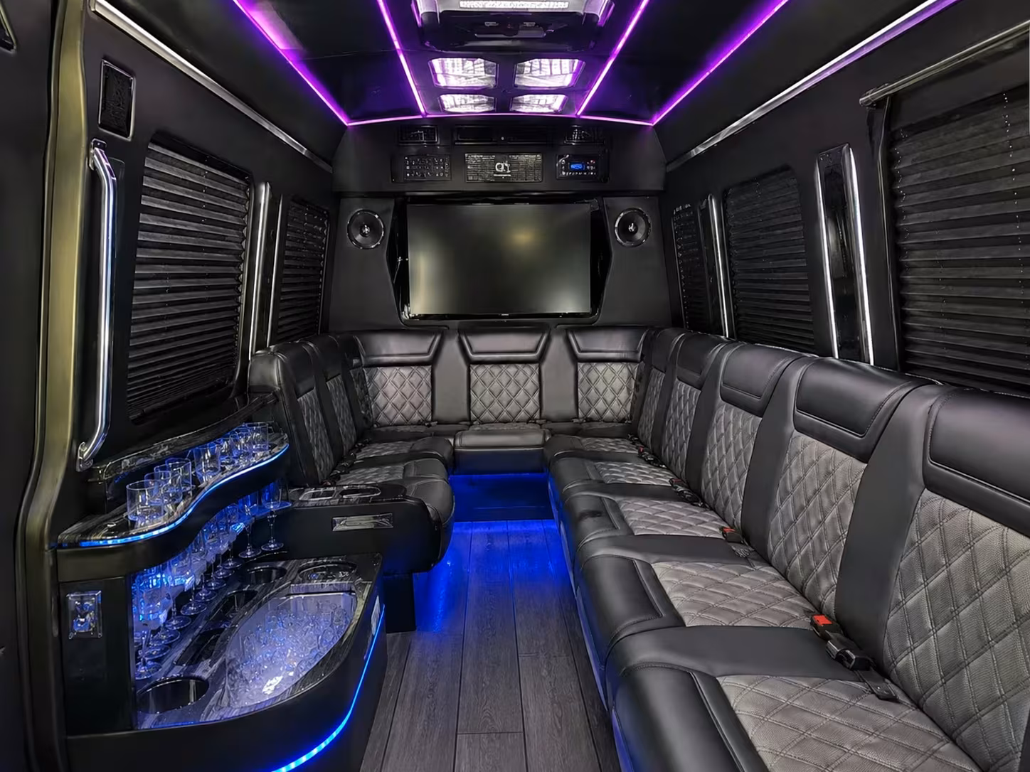 fan bus rentals for out of town sporting events from yakima