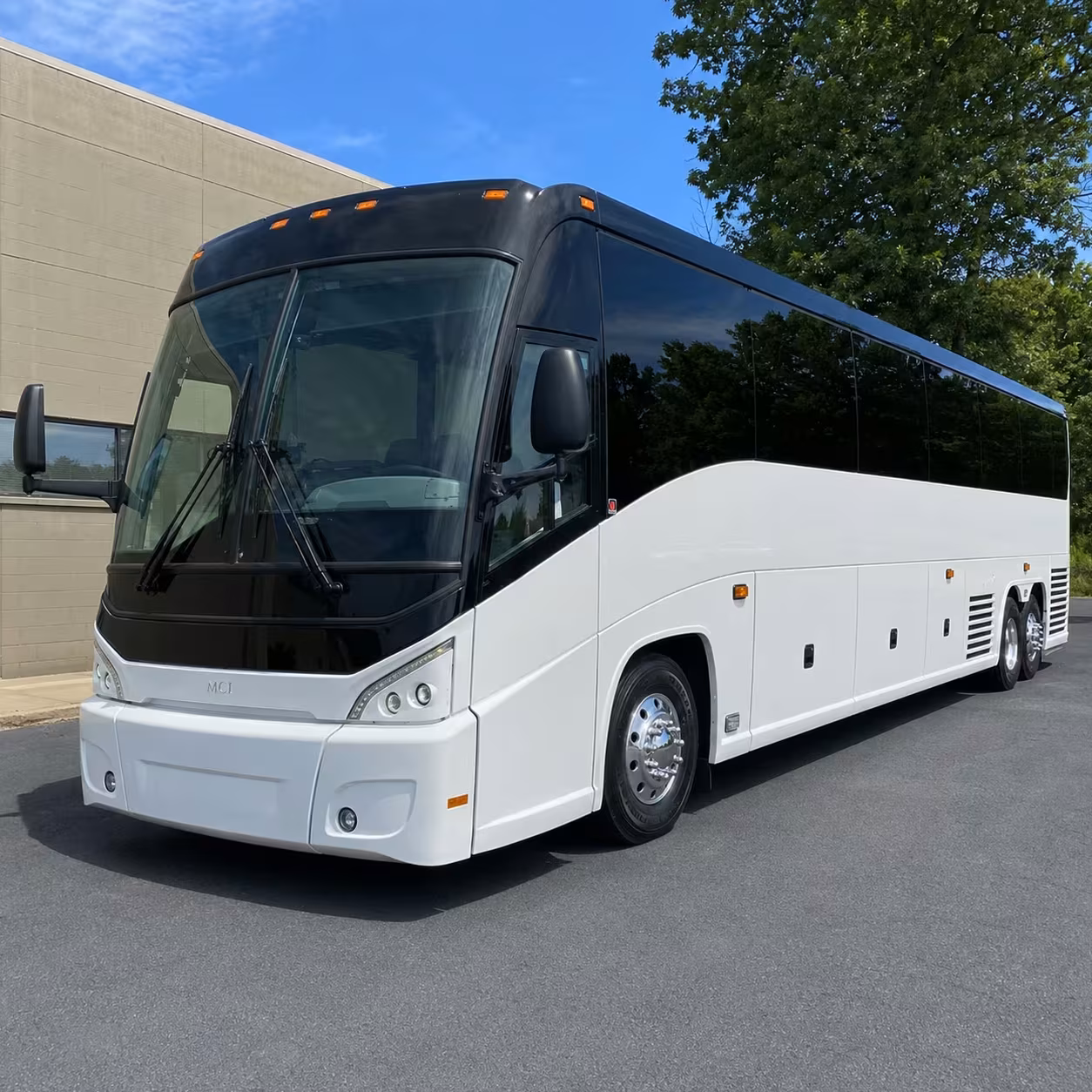 shuttle buses for yakima county government agencies and events