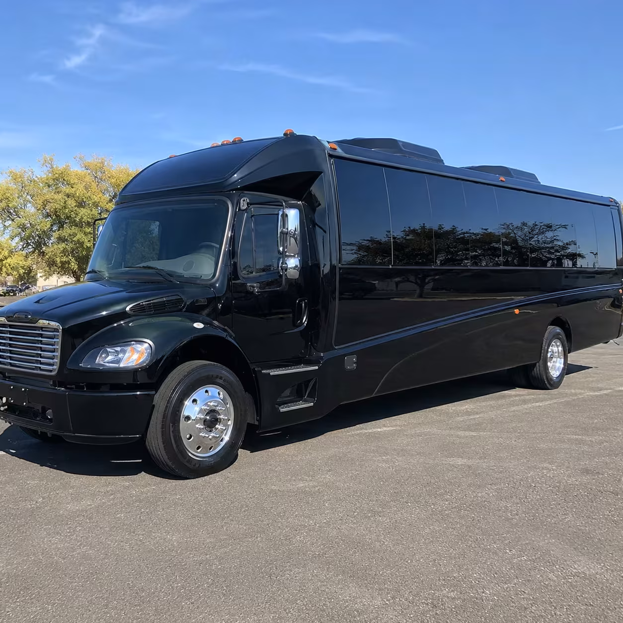 yakima 35 passenger minibus rental
