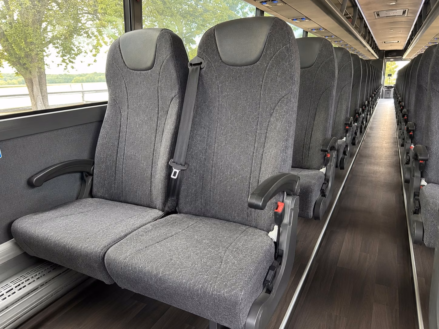 yakima charter buses for rehearsal dinners and wedding weekends