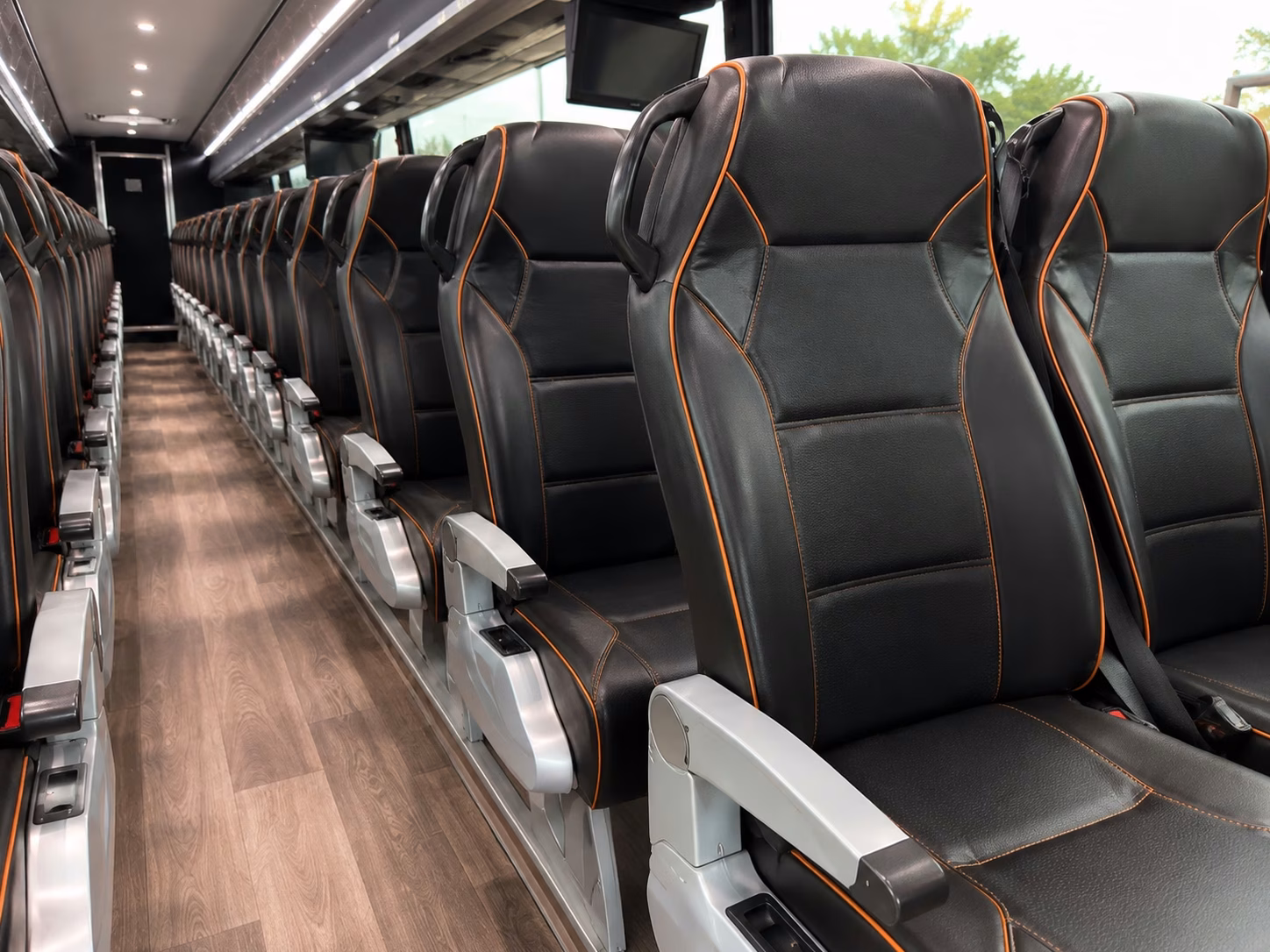 yakima prom party buses for groups riding together
