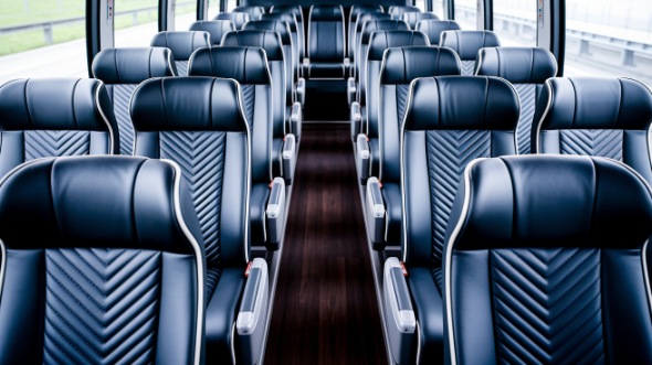 yakima 56 passenger charter bus rental